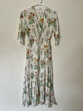 NWOT White Floral Dress - Lightweight Garden Print